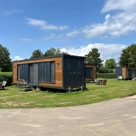 Tiny House In Netherlands With Garden Lathum