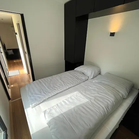Holiday home Snug On A Recreational