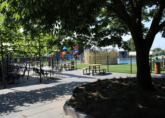 Tiny House In Netherlands With Garden Tatil Evi Lathum