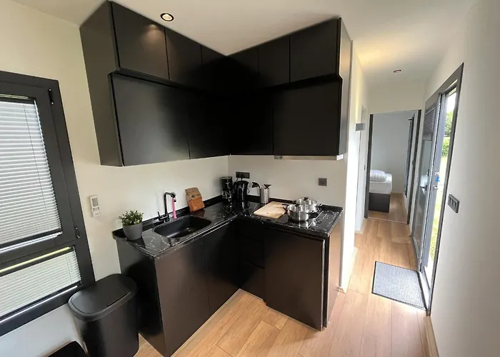 Tiny House In Netherlands With Garden *