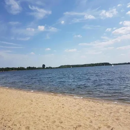 Prázdninový dům Tiny House In Netherlands With Garden *