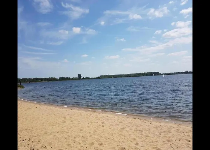 Prázdninový dům Tiny House In Netherlands With Garden *