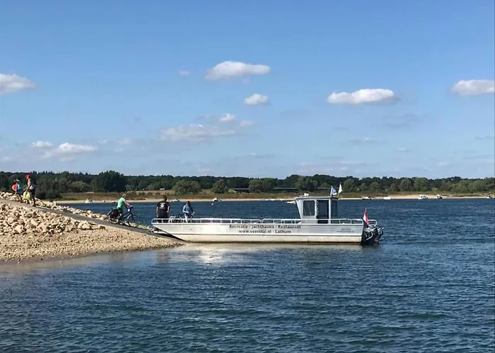 Tiny House In Netherlands With Garden Prázdninový dům *