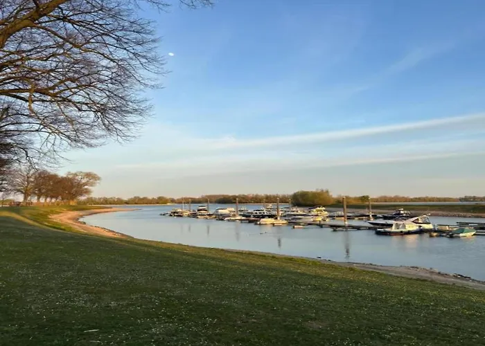 Tiny House In Netherlands With Garden Prázdninový dům Lathum